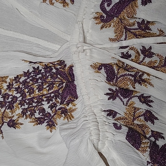 Free People Pretty Pineapple dress- white - Size Xsmall Will fit medium NWT - Picture 7 of 8